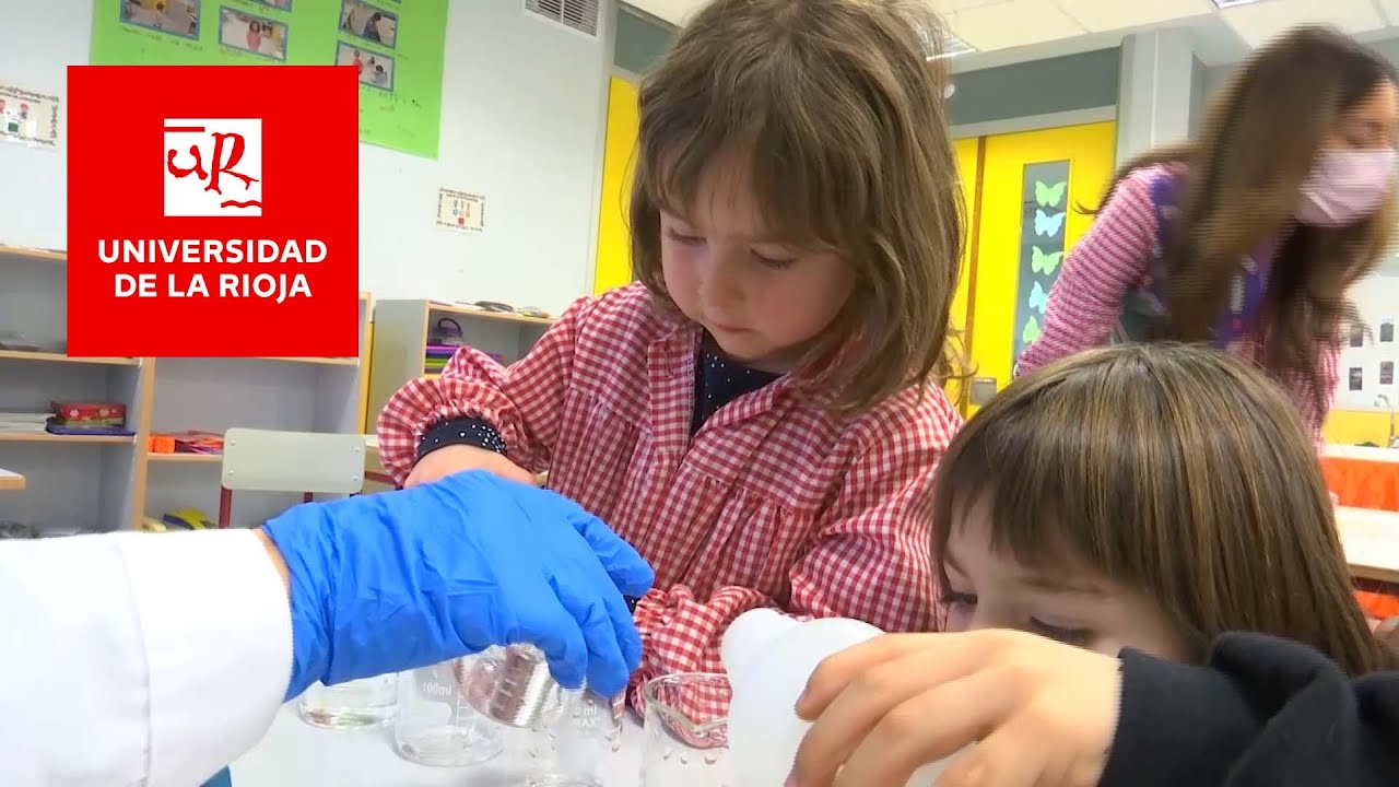 11F | 'Jugando con Química' en el CEIP Villapatro en el Día de la Mujer y la Niña en la Ciencia