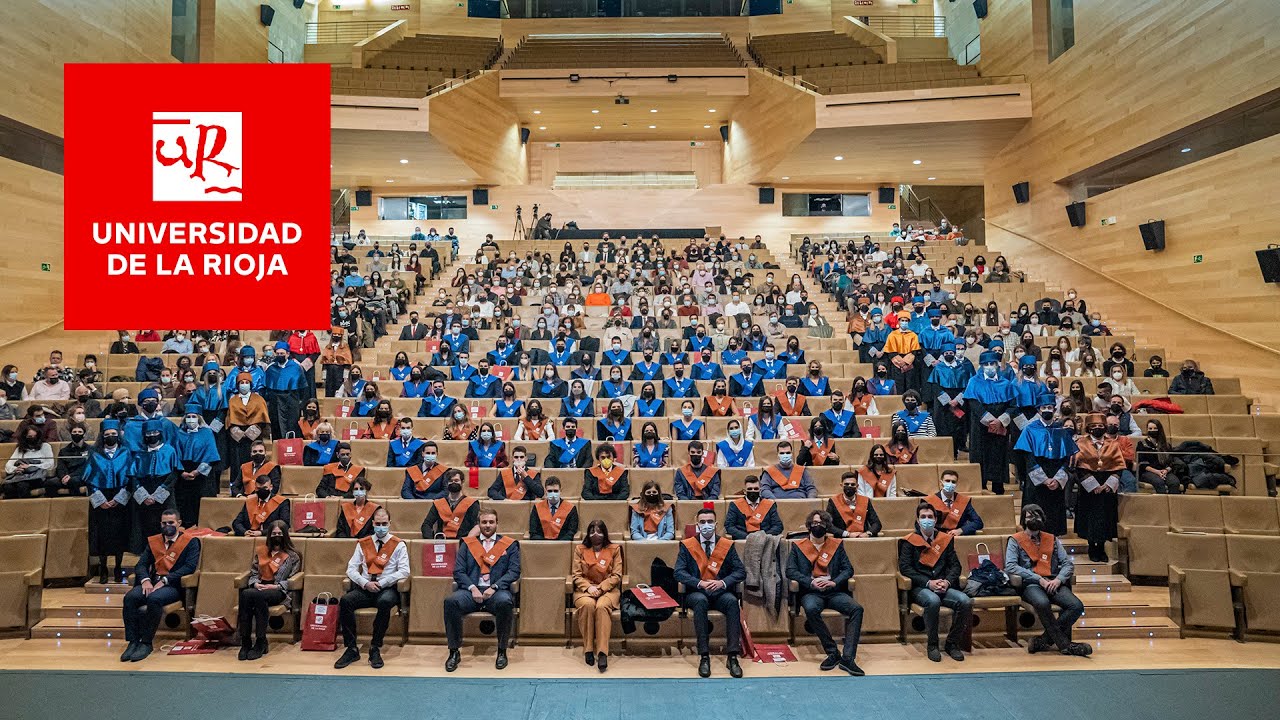 Graduación de la Facultad de Ciencia y Tecnología