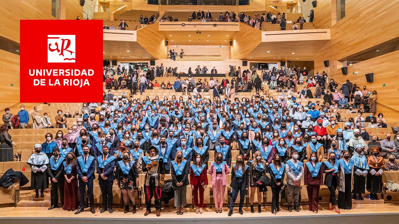 Graduación de la Facultad de Letras y de la Educación